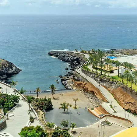 Stylish With King-size Bed And Ocean View, Paraiso 209 *