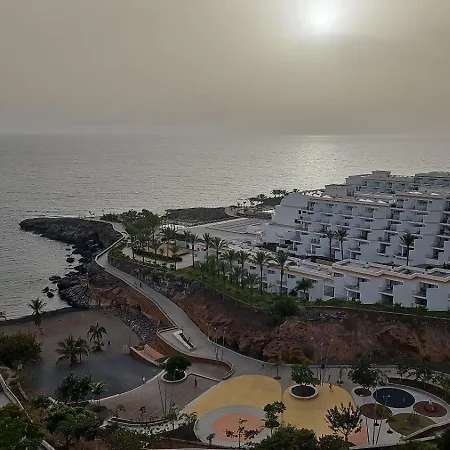 Ferienhaus Stylish With King-size Bed And Ocean View, Paraiso 209 *