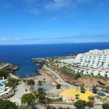 Stylish With King-size Bed And Ocean View, Paraiso 209 *